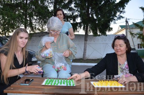 Чирмешәннең Титов урамында күршеләр бәйрәм итте (ФОТОРЕПОРТАЖ)