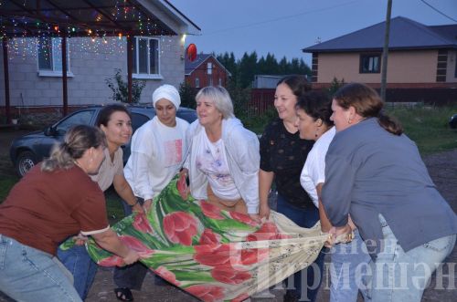 В Черемшане в микрорайоне Северный соседи собрались на праздник (ФОТОРЕПОРТАЖ)