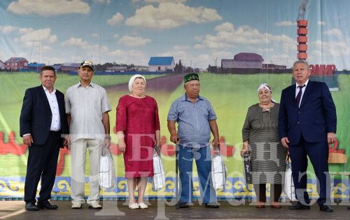 В Амирове отметили День села (ФОТОРЕПОРТАЖ)