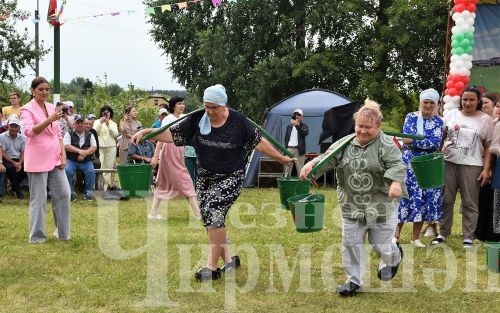 В Амирове отметили День села (ФОТОРЕПОРТАЖ)