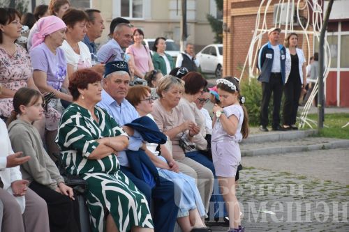 Чирмешәндә Гаилә, мәхәббәт һәм тугрыклык көнен бәйрәм иттеләр (ФОТОРЕПОРТАЖ)