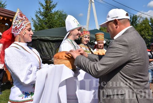 В Черемшане прошел фестиваль "Луковая долина" (ФОТОРЕПОРТАЖ)