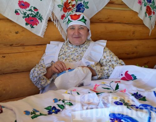 В Черемшане прошел фестиваль "Луковая долина" (ФОТОРЕПОРТАЖ)