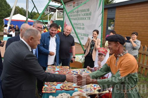 В Черемшане отметили день Нефтяника (ФОТОРЕПОРТАЖ)