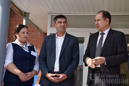 Рөстәм Вәлиуллов Чирмешәнгә эш сәфәре белән килде (ФОТОРЕПОРТАЖ)