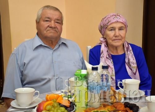 Чирмешәндә 50 елдан күбрәк бергә яшәгән парларны хөрмәтләделәр (ФОТОРЕПОРТАЖ)