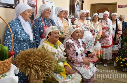 В Беркет Ключе работает лагерь для пожилых (ФОТОРЕПОРТАЖ)