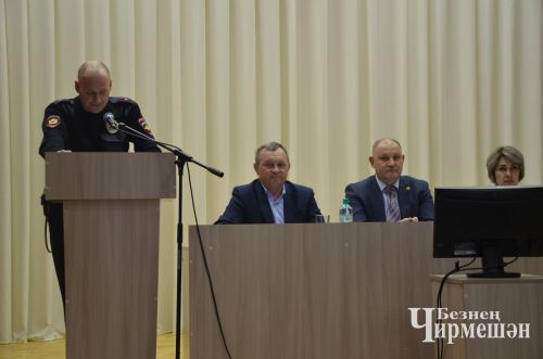 Ежегодный сход граждан начался с села Старые Кутуши (ФОТОРЕПОРТАЖ)