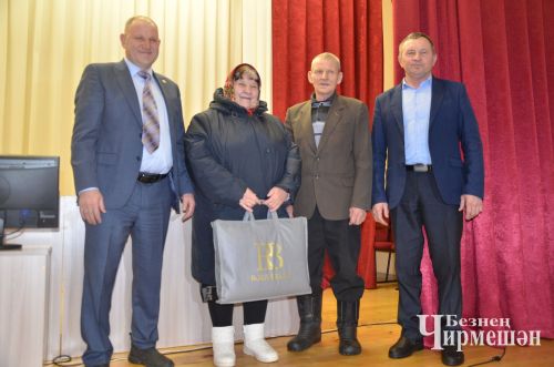 Ежегодный сход граждан начался с села Старые Кутуши (ФОТОРЕПОРТАЖ)