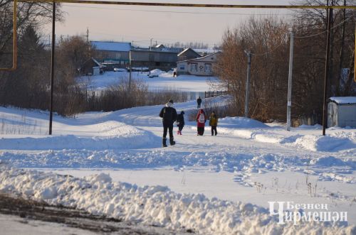 Ежегодный сход граждан начался с села Старые Кутуши (ФОТОРЕПОРТАЖ)