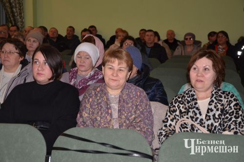 На сходе граждан в Ульяновке многие получили подарки (ФОТОРЕПОРТАЖ)