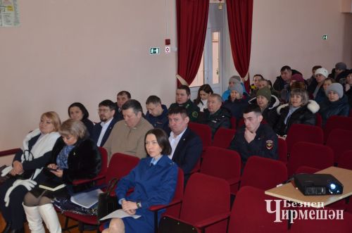 На сходе граждан в селе Аккиреево наградили лучших односельчан (ФОТОРЕПОРТАЖ)