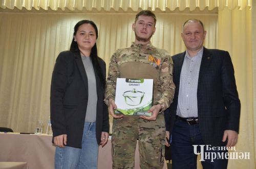 На сходе граждан в селе Карамышево шла речь о дорогах (ФОТОРЕПОРТАЖ)