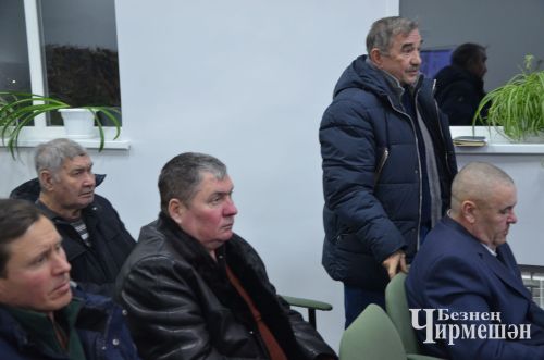 Сход граждан в Кутеме посетила и 95-летняя ветеран тыла Ольга Логинкина (ФОТОРЕПОРТАЖ)