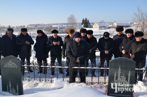 В Черемшане прошел день памяти Минсагита Шакирова, который долгие годы управлял районом (ФОТОРЕПОРТАЖ)