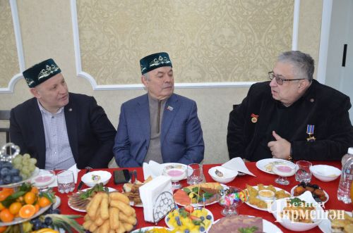 В Черемшане прошел день памяти Минсагита Шакирова, который долгие годы управлял районом (ФОТОРЕПОРТАЖ)