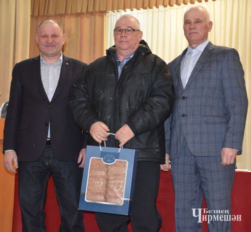 В селе Старый Утямыш прошел очередной сход граждан (ФОТОРЕПОРТАЖ)