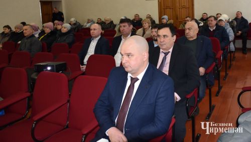 Жители Мордовско Афонькина просят сделать дороги (ФОТОРЕПОРТАЖ)