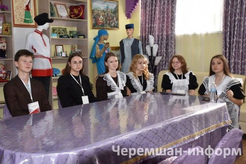Чирмешәндә мордва яшьләренең республика форумы узды (ФОТОРЕПОРТАЖ)