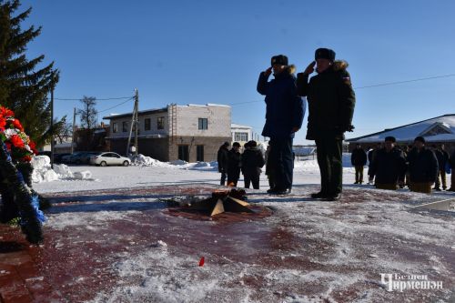В Черемшане чествовали защитников Отечества (ФОТОРЕПОРТАЖ)