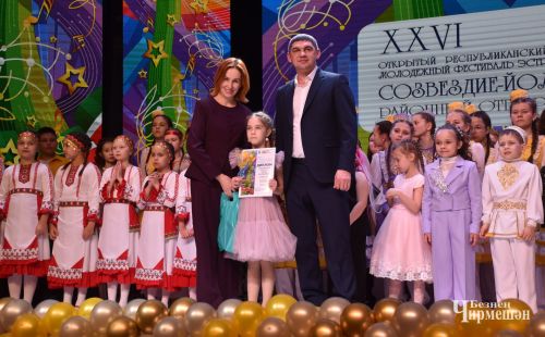 Награждение победителей районного отборочного этапа фестиваля "Созвездие" - "Йолдызлык" (ФОТОРЕПОРТАЖ)