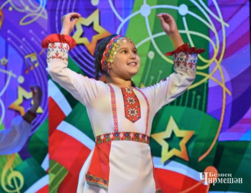 В Черемшане прошел гала-концерт районного отборочного тура фестиваля "Созвездие" - "Йолдызлык" (ФОТОРЕПОРТАЖ)