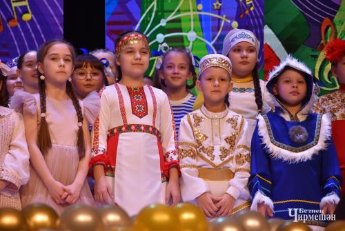 В Черемшане прошел гала-концерт районного отборочного тура фестиваля "Созвездие" - "Йолдызлык" (ФОТОРЕПОРТАЖ)