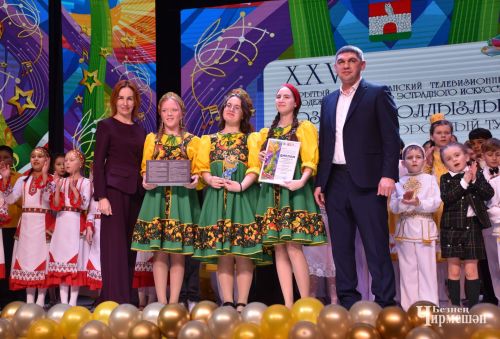 Награждение победителей районного отборочного этапа фестиваля "Созвездие" - "Йолдызлык" (ФОТОРЕПОРТАЖ)