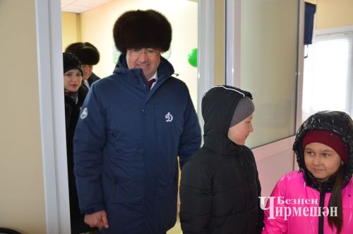 Василь Шайхразиев принял участие в открытии здания ФАП в селе Черный Ключ (ФОТОРЕПОРТАЖ)