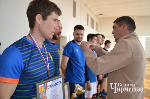 В Черемшане завершился Открытый чемпионат по волейболу среди мужских команд (ФОТОРЕПОРТАЖ)