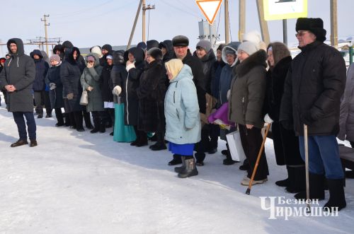Василь Шайхразиев принял участие в открытии здания ФАП в селе Черный Ключ (ФОТОРЕПОРТАЖ)
