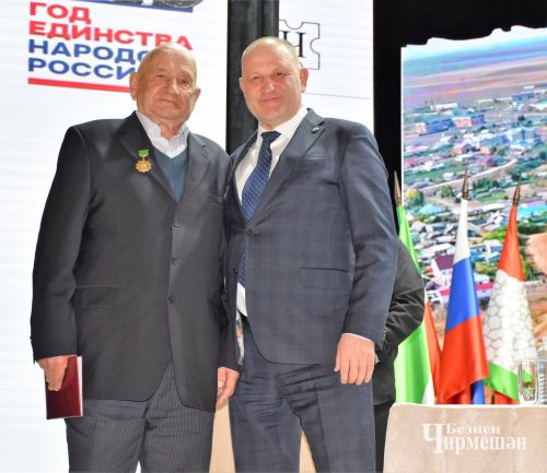 Заместитель Премьер министра вручил черемшанцам заслуженные награды (ФОТОРЕПОРТАЖ)