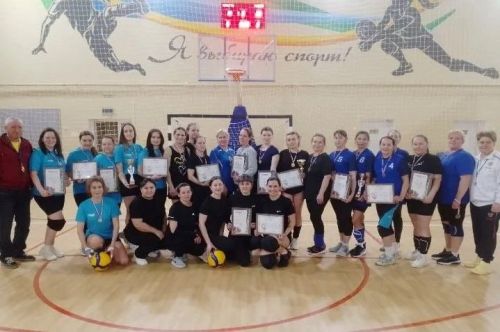 В Черемшане определились победители чемпионата по волейболу среди женщин (ФОТОРЕПОРТАЖ)
