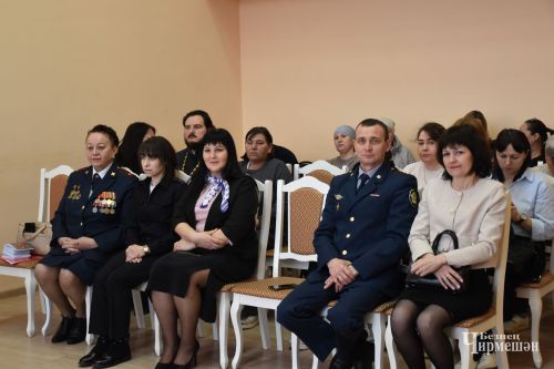 В преддверии Дня космонавтики юным черемшанцам вручили паспорта (ФОТОРЕПОРТАЖ)