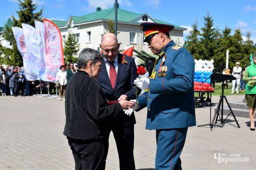 В Черемшане прошел митинг в честь Дня Победы (ФОТОРЕПОРТАЖ)