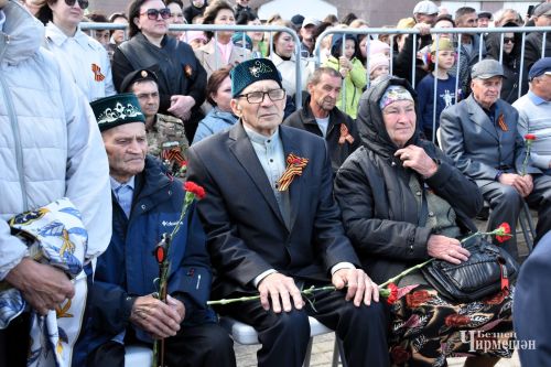 В Черемшане прошел митинг в честь Дня Победы (ФОТОРЕПОРТАЖ)
