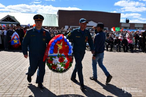 В Черемшане прошел митинг в честь Дня Победы (ФОТОРЕПОРТАЖ)