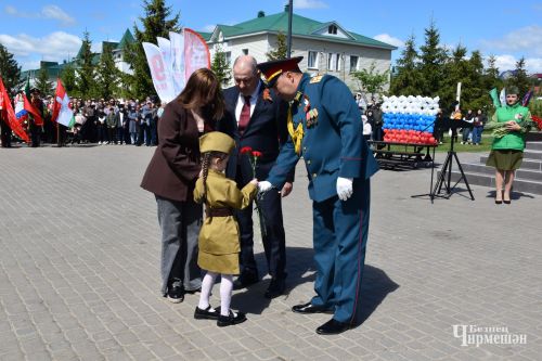 В Черемшане прошел митинг в честь Дня Победы (ФОТОРЕПОРТАЖ)