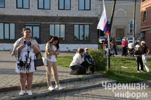 В Черемшане прошел мероприятие приуроченное ко Дню России (ФОТОРЕПОРТАЖ)
