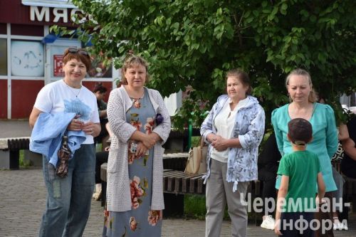 В Черемшане прошел мероприятие приуроченное ко Дню России (ФОТОРЕПОРТАЖ)