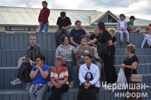 В Черемшане прошел мероприятие приуроченное ко Дню России (ФОТОРЕПОРТАЖ)