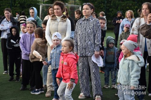В Черемшане на День защиты детей устроили пенное шоу (ФОТОРЕПОРТАЖ)