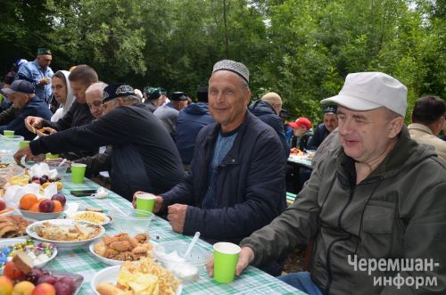 Село Кзыл Чишма отметило 100-летний юбилей (ФОТОРЕПОРАЖ)
