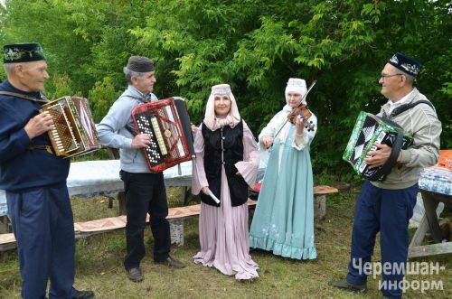Село Кзыл Чишма отметило 100-летний юбилей (ФОТОРЕПОРАЖ)