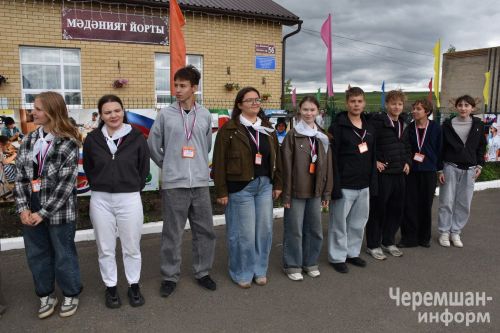 Фоторепортаж с торжественного закрытия четвертого сезона проекта "Эйдэ"