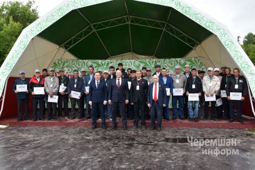 Сабантуй в Черемшане 2026 - награждение передовиков (ФОТОРЕПОРТАЖ)