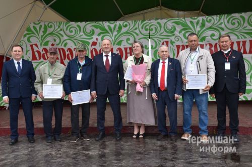 Сабантуй в Черемшане 2026 - награждение передовиков (ФОТОРЕПОРТАЖ)