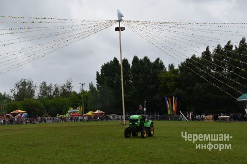 Сабантуй в Черемшане 2026 - награждение передовиков (ФОТОРЕПОРТАЖ)