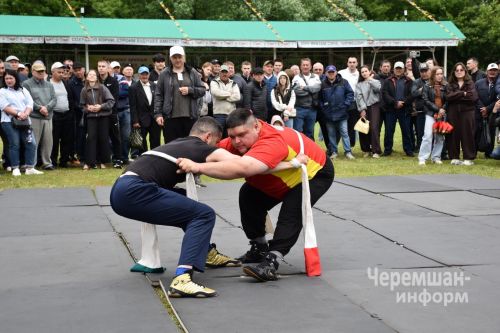 Сабантуй в Черемшане 2026 - национальные игры и борьба (ФОТОРЕПОРТАЖ)