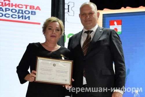 Чирмешәндә укытучыларны хөрмәтләделәр (ФОТОРЕПОРТАЖ)